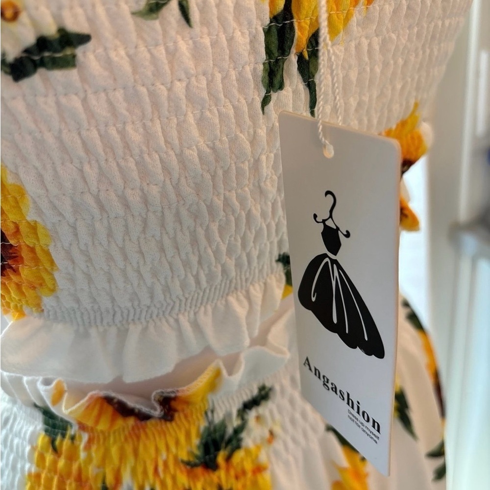 Sunflower two-piece crop top and maxi skirt NWT SZ S - Picture 9 of 9